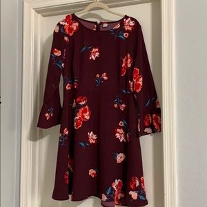 Old Navy floral print long sleeve dress